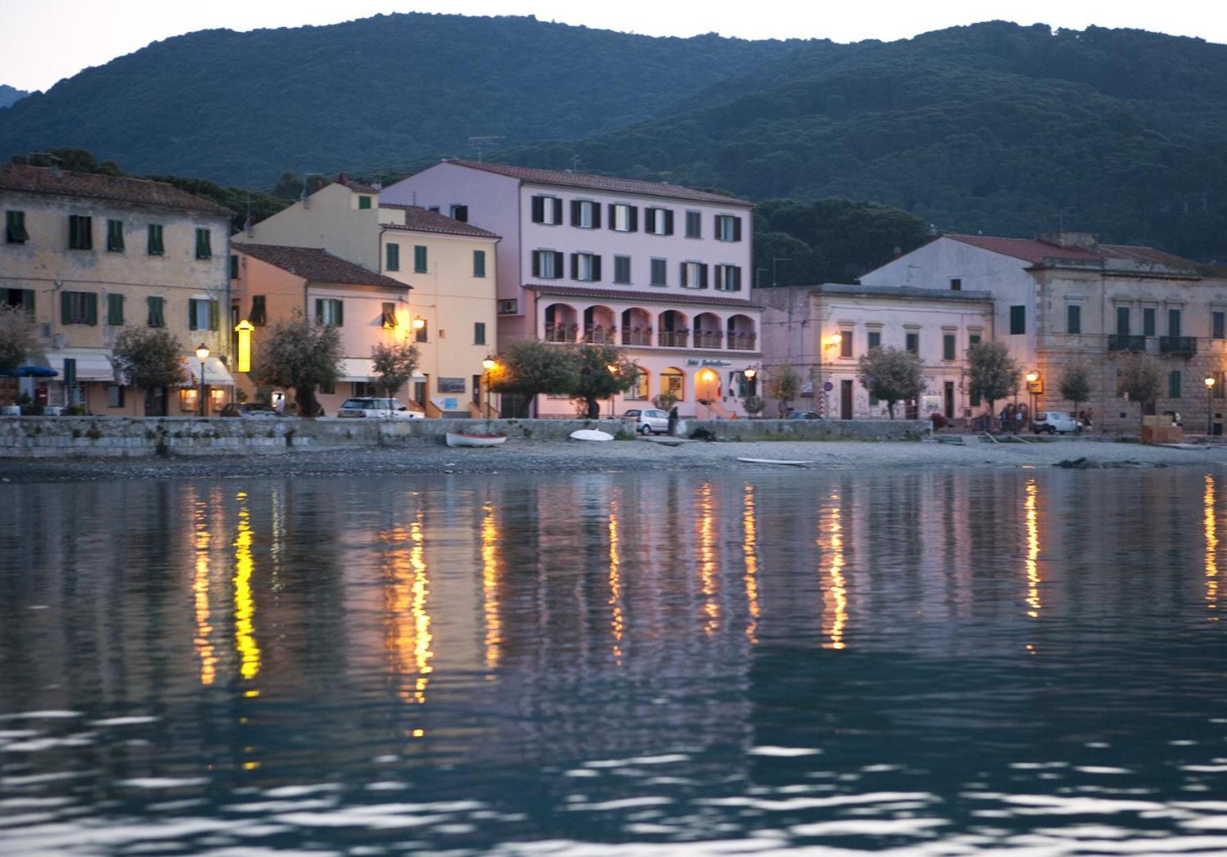 Hotel Marinella Marciana Marina  Exterior photo